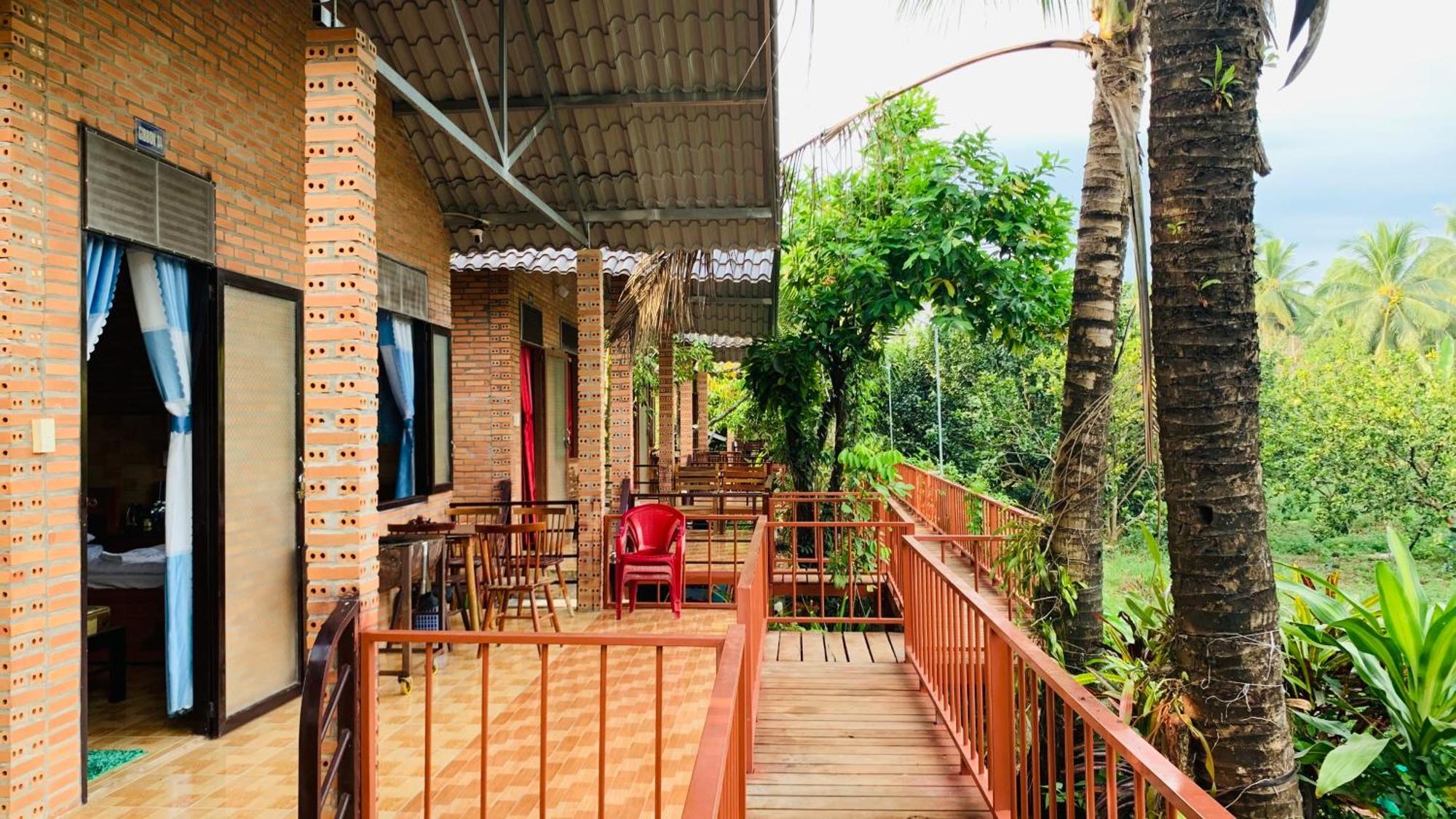 Gibbon Singing Home Stay Quan Tom Exterior photo